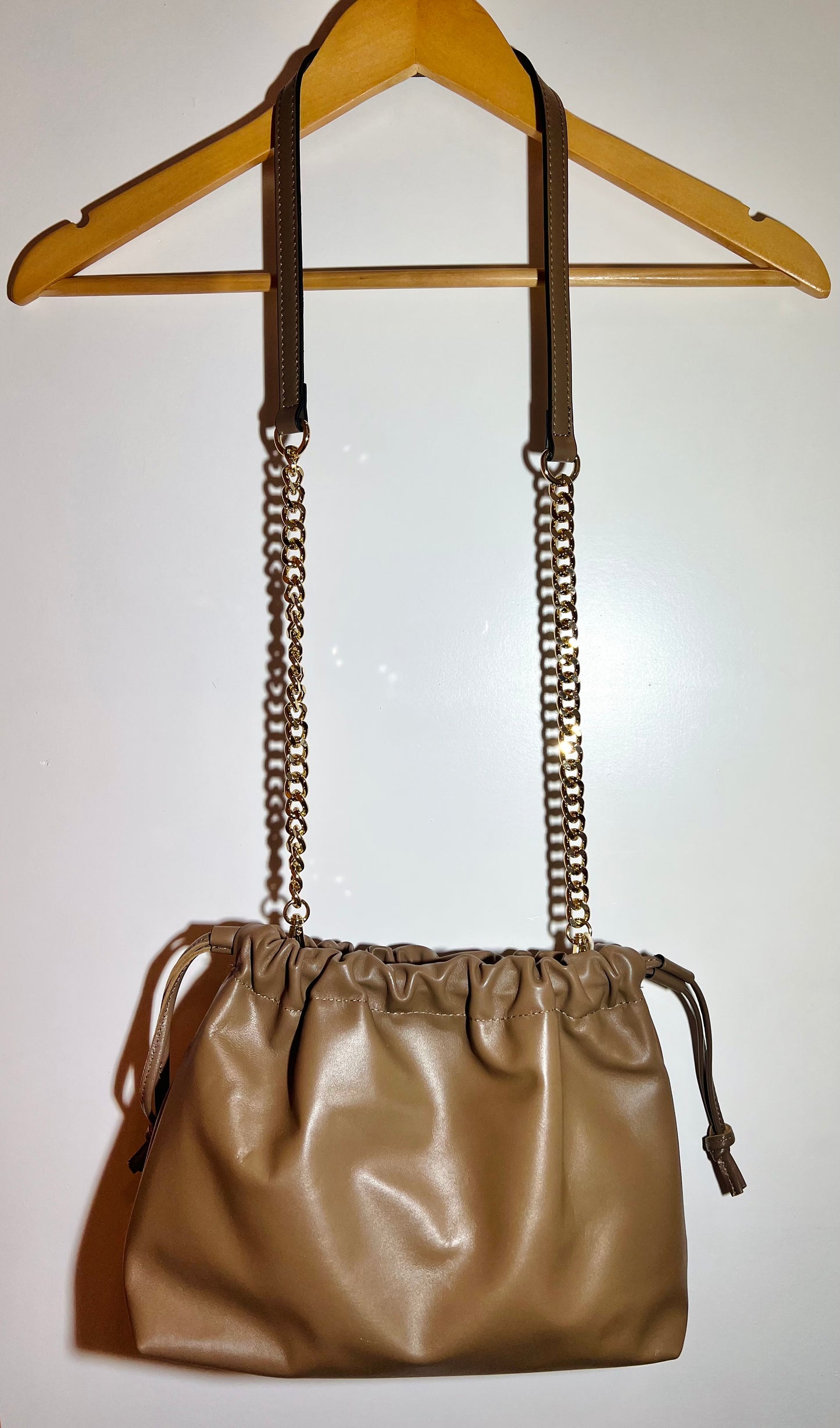 Ivy Chained - Genuine Smooth Leather