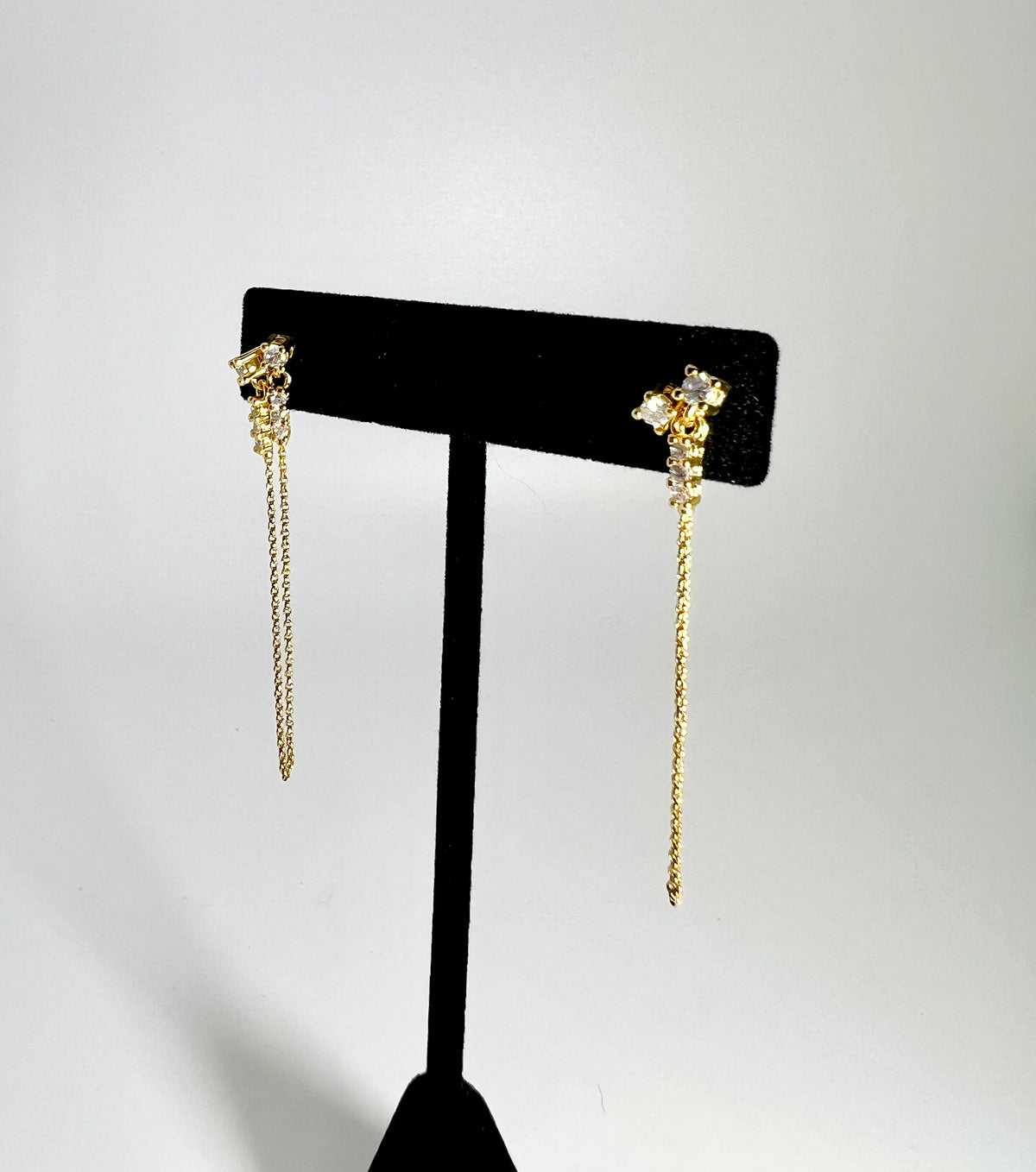 Double Piercing w/ Chain