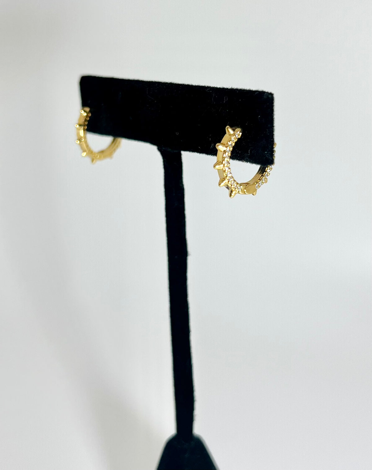 Spiked CZ Hoop Clicker Earing’s