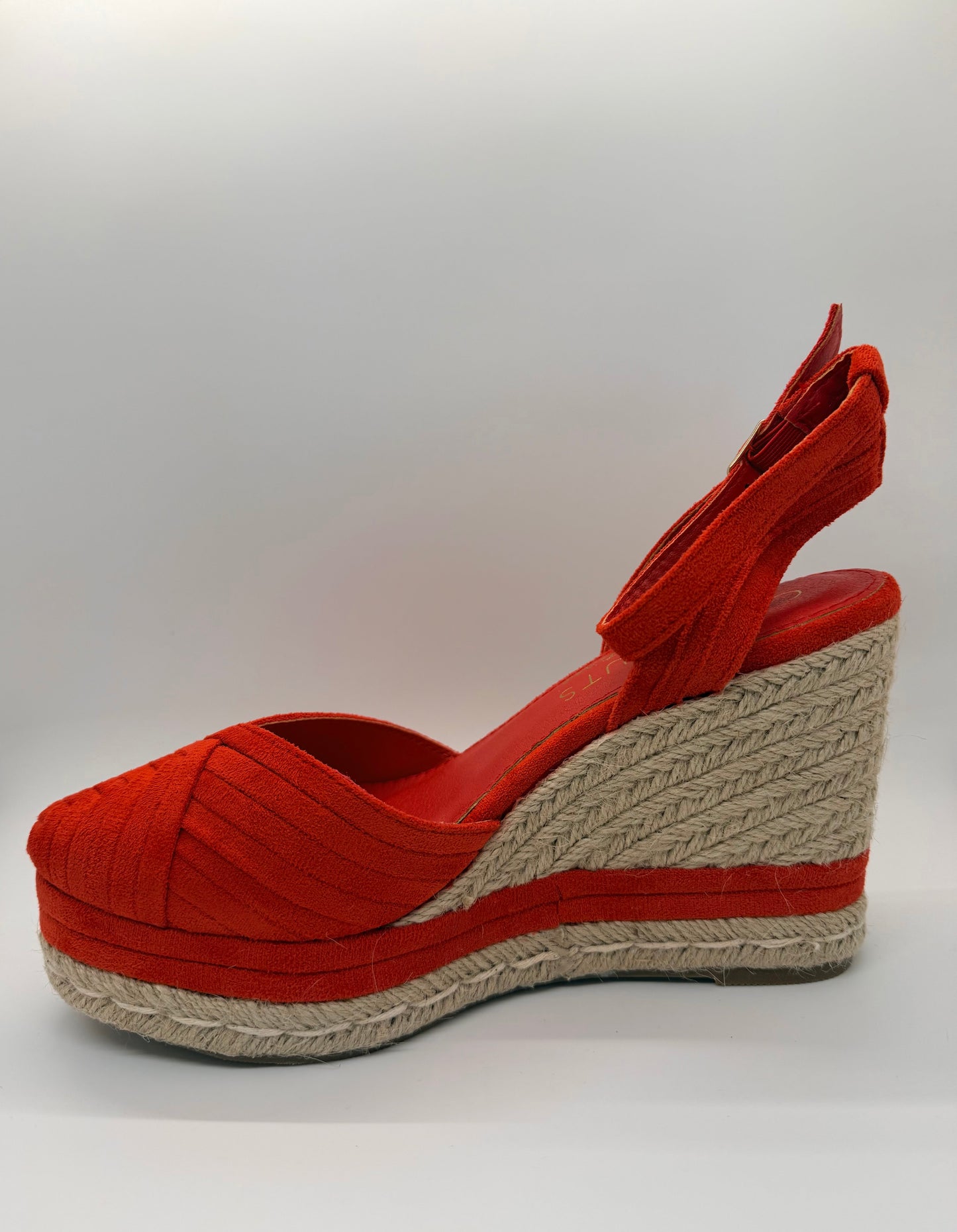 Becca Heel