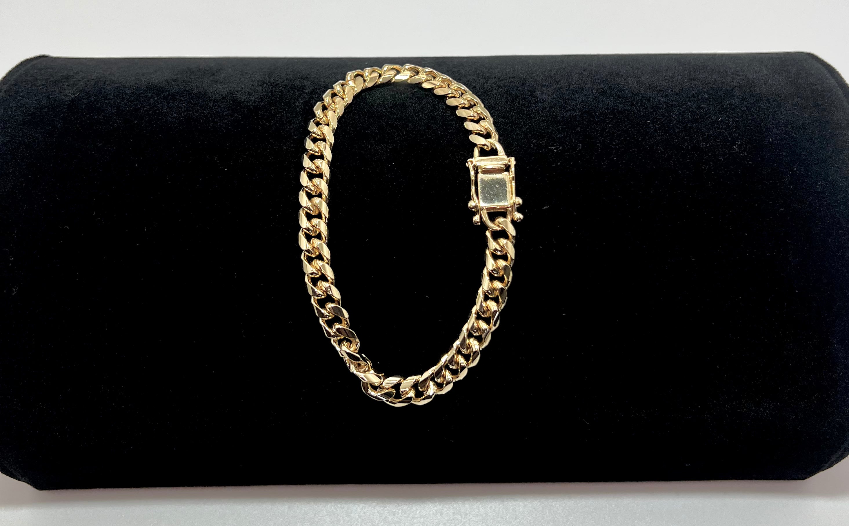 Chunky Cuban w/ Box Lock Clasp Bracelet