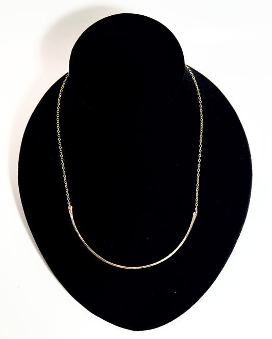 Curved Bar Necklace